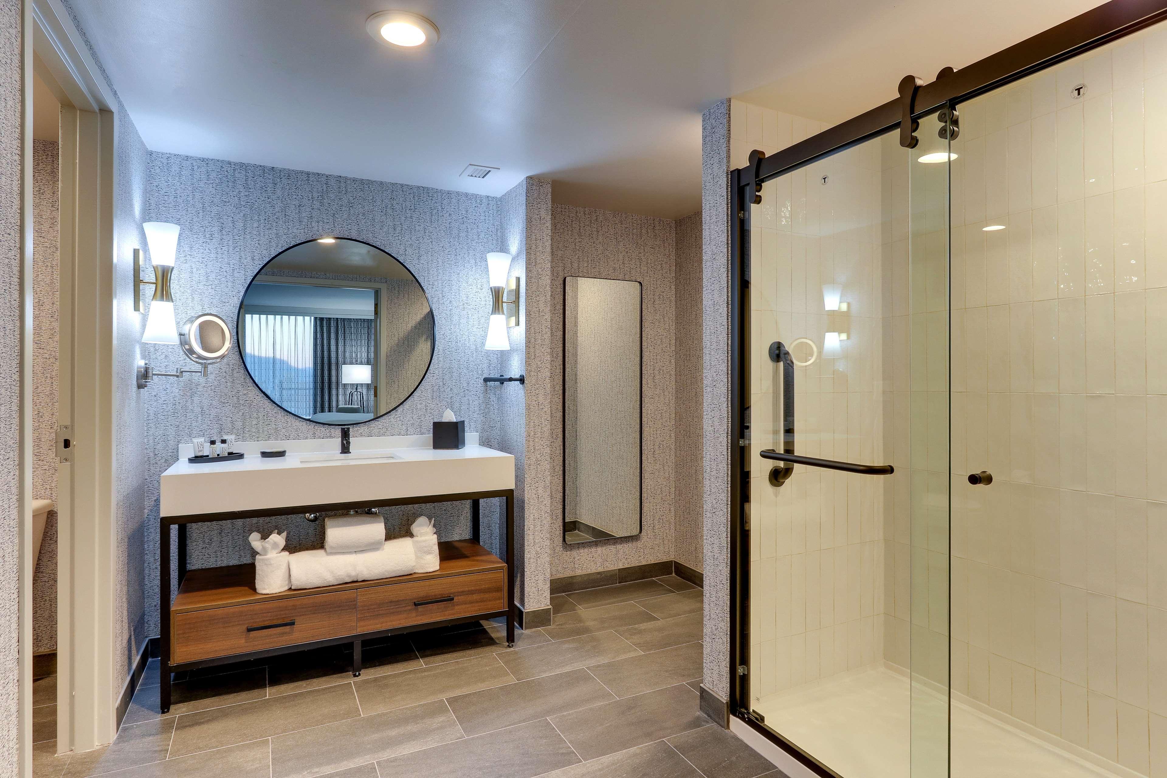 The Chattanoogan Hotel, Curio Collection By Hilton Экстерьер фото