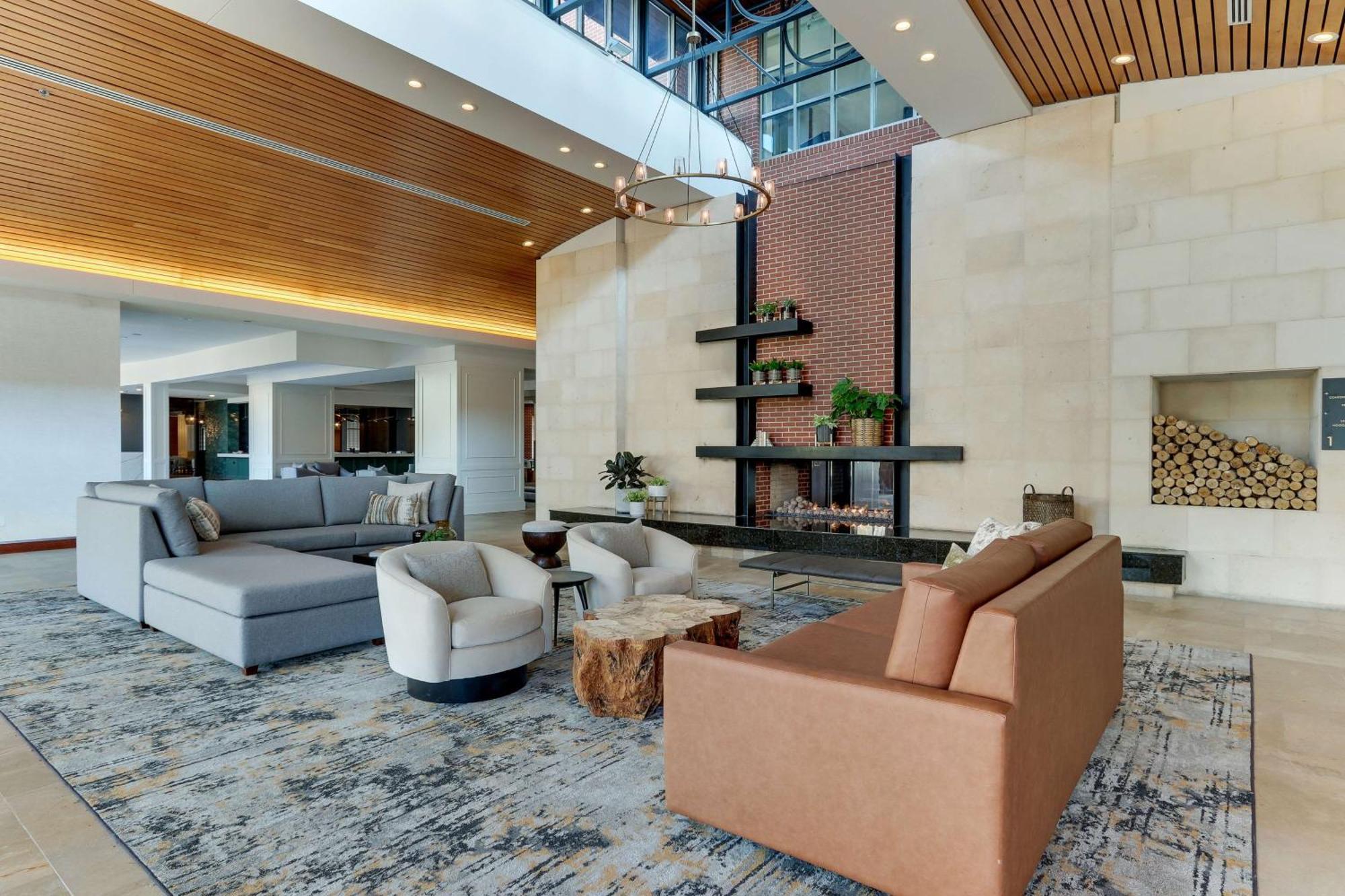The Chattanoogan Hotel, Curio Collection By Hilton Экстерьер фото